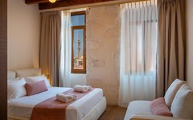 Casa D'Oro - Luxury Suites